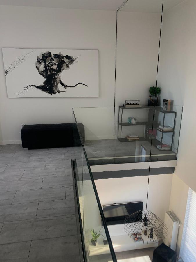 Ekskluzywny Penthouse Z Ogrodem W Centrum Lodzi Zewnętrze zdjęcie