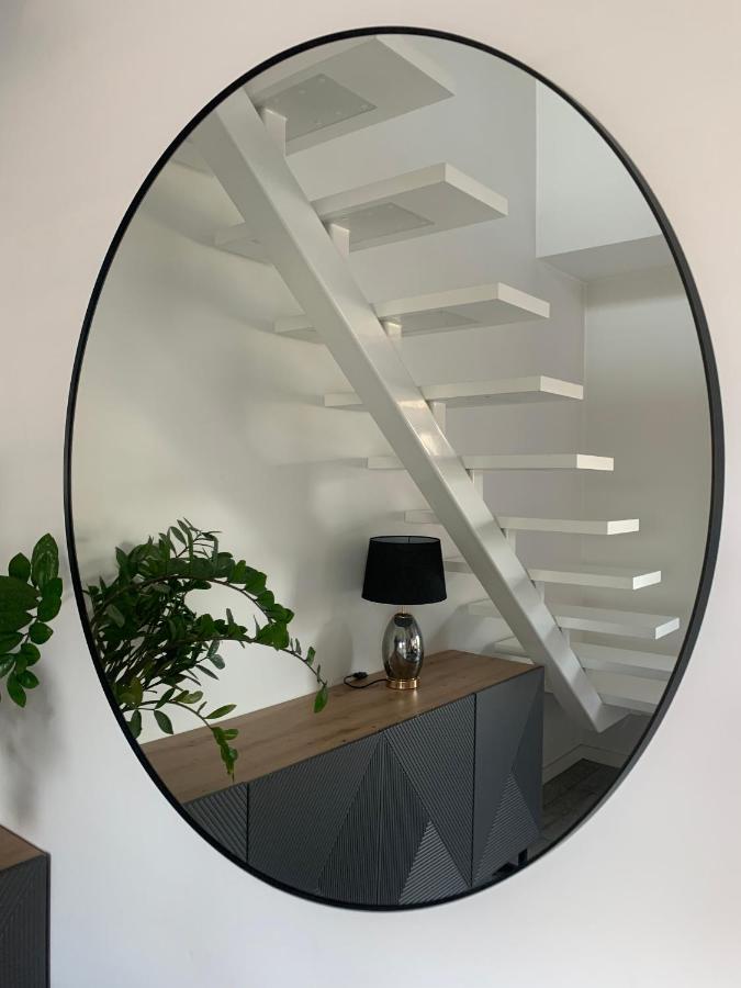 Ekskluzywny Penthouse Z Ogrodem W Centrum Lodzi Zewnętrze zdjęcie